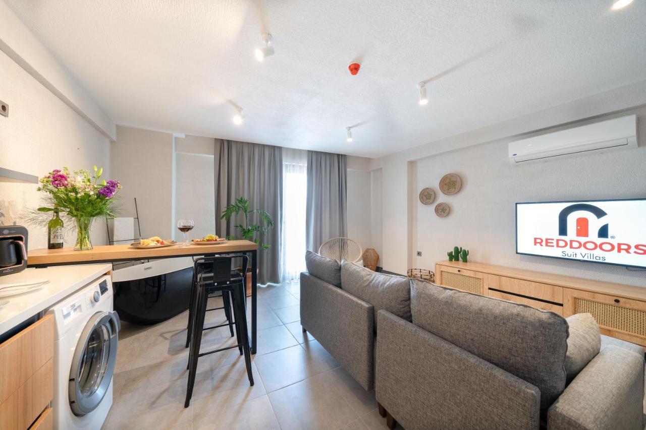 Reddoors Suites Sea View Фетхие Экстерьер фото