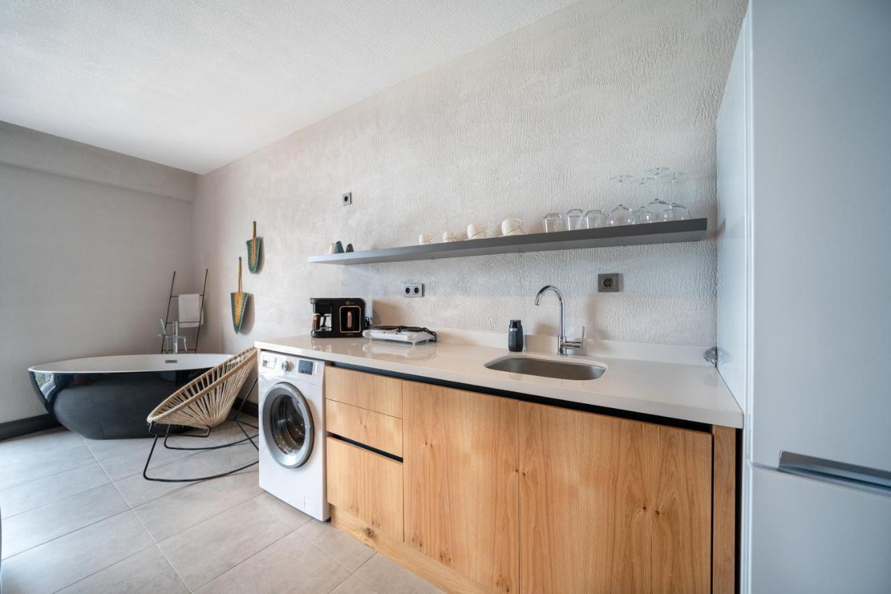 Reddoors Suites Sea View Фетхие Экстерьер фото