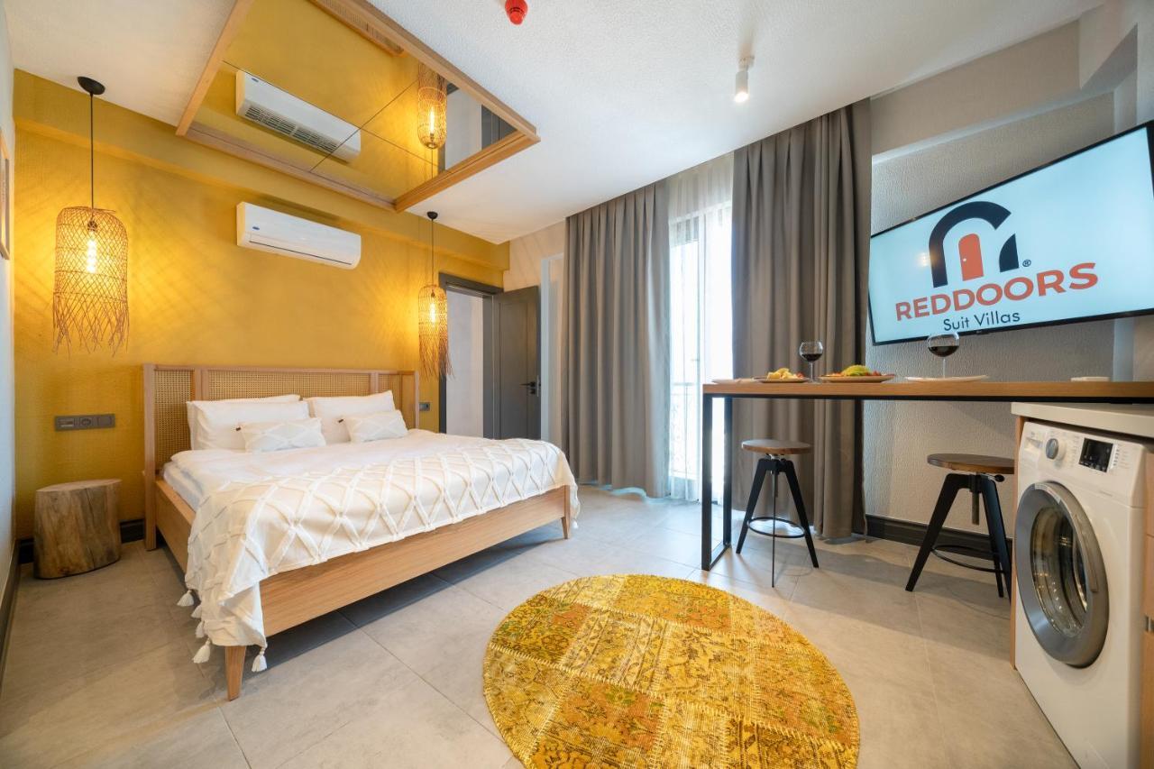 Reddoors Suites Sea View Фетхие Экстерьер фото