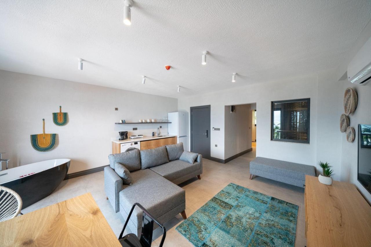 Reddoors Suites Sea View Фетхие Экстерьер фото